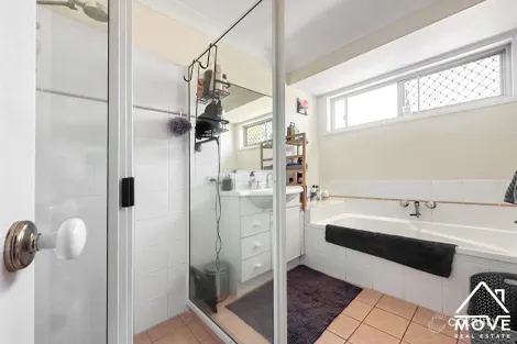 Property photo of 31 Sheperd Circuit Kirwan QLD 4817