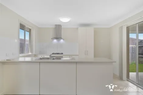 Property photo of 15 Hallvard Crescent Augustine Heights QLD 4300