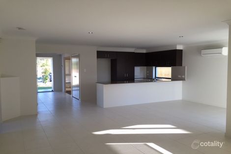 Property photo of 3 Tullis Close Yarrabilba QLD 4207