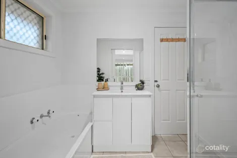 Property photo of 2/32 Arndell Street Thomastown VIC 3074