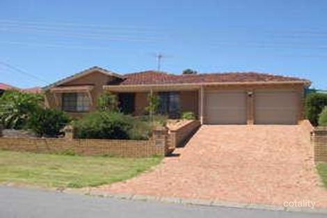 4 Thaxted Pl, Swan View, WA 6056