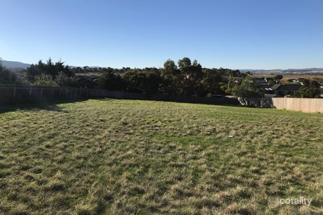 21 Maddison Cct, Darley, VIC 3340