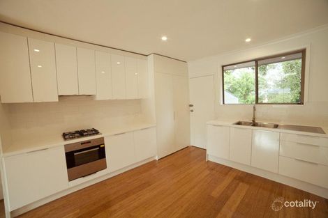 Property photo of 3/32 Devon Street Box Hill South VIC 3128