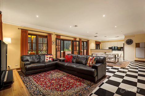 Property photo of 15A Hawthorn Glen Hawthorn VIC 3122