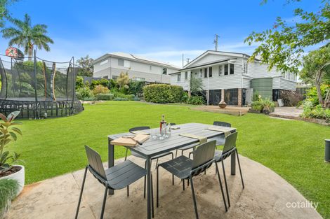 Property photo of 2265 Wynnum Road Wynnum QLD 4178