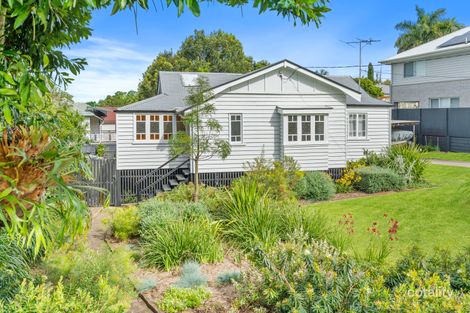 Property photo of 2265 Wynnum Road Wynnum QLD 4178