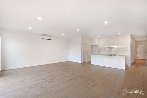 Property photo of 11 Mullavey Place Werribee VIC 3030