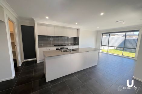 Property photo of 66 Dunlin Circuit Marsden Park NSW 2765