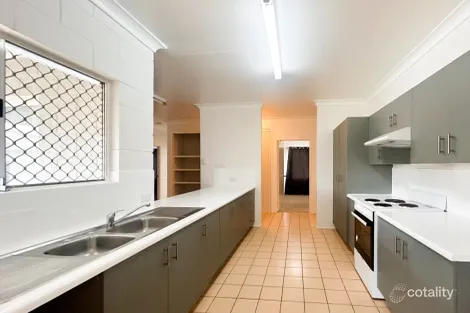 Property photo of 30 Honeysuckle Drive Annandale QLD 4814