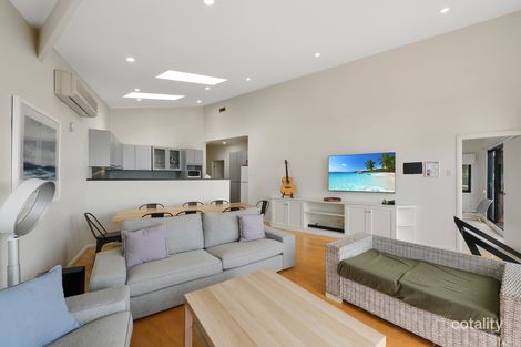 156 Headland Rd, North Curl Curl, NSW 2099