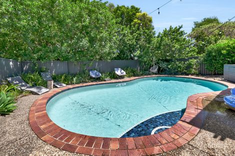 Property photo of 21 Murrumba Drive Ashmore QLD 4214