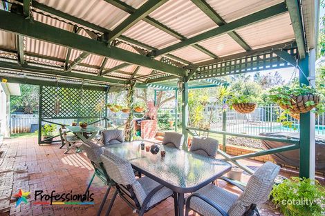 Property photo of 6 Burndale Road Mount Richon WA 6112