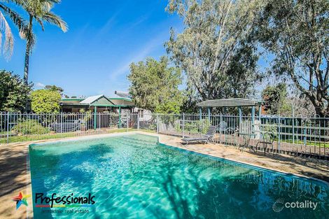 Property photo of 6 Burndale Road Mount Richon WA 6112