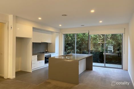 Property photo of 22 Finn Mews Blackburn North VIC 3130