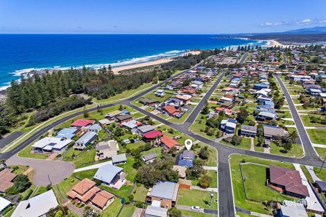 Property photo of 12 Whiting Street Tuross Head NSW 2537