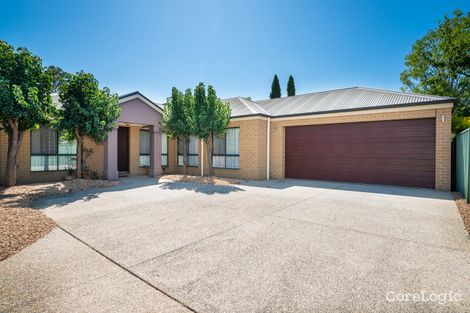 Property photo of 2/12 Robbins Drive East Albury NSW 2640