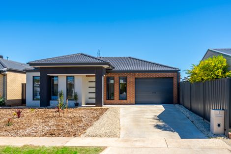 2 Elizabeth St, Euroa, VIC 3666