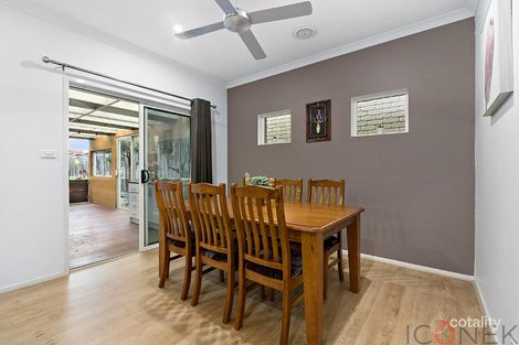 Property photo of 38 Farmhouse Boulevard Epping VIC 3076