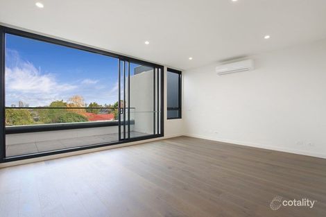Property photo of 2/5-9 Hanke Road Doncaster VIC 3108