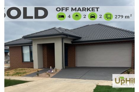 Property photo of 1 Ambition Way Clyde North VIC 3978