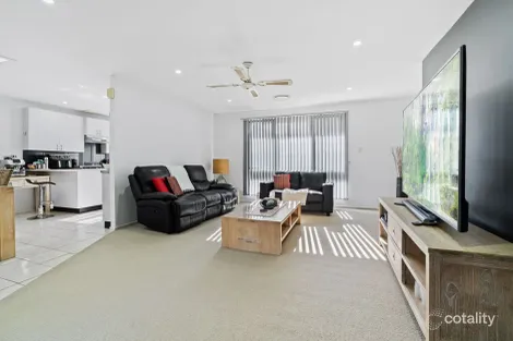 Property photo of 28/7 Hanlon Close Minto NSW 2566