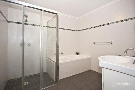 Property photo of 1/8-10 Browne Parade Warwick Farm NSW 2170