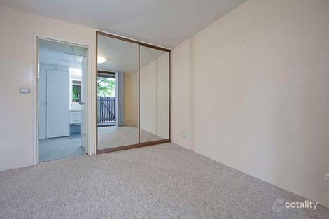 302/10 Currie Cres, Griffith, ACT 2603