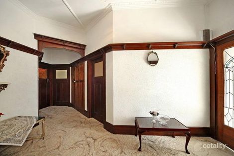 Property photo of 10 Euston Road Hughesdale VIC 3166