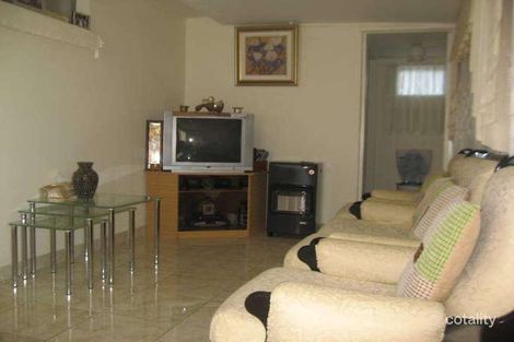 Property photo of 5 Hamersley Street Fairfield West NSW 2165