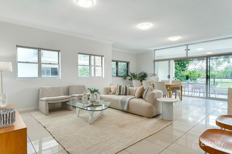 Property photo of 4/45 Playfield Street Chermside QLD 4032