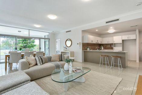 Property photo of 4/45 Playfield Street Chermside QLD 4032