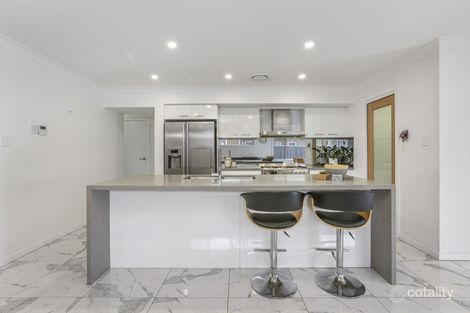 Property photo of 7 Alkira Circuit Horsley NSW 2530