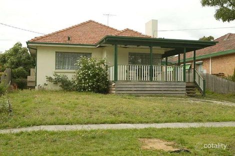 Property photo of 50 Lloyd Street Strathmore VIC 3041