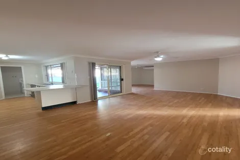 Property photo of 34 Holwell Circuit Raymond Terrace NSW 2324