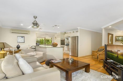 Property photo of 26 Edgeworth Place Helensvale QLD 4212