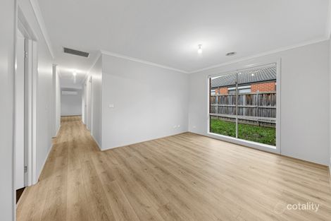 Property photo of 3 Banfield Place Lyndhurst VIC 3975