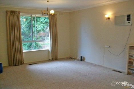 Property photo of 4 Lockhart Road Ringwood North VIC 3134