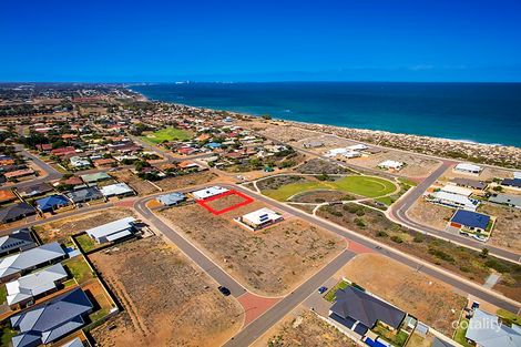 15 Lagoon Ent, Sunset Beach, WA 6530