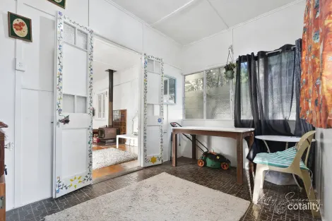 Property photo of 14 Bean Street Maleny QLD 4552