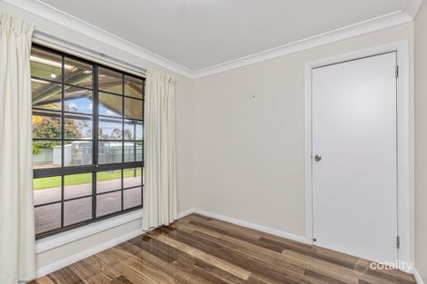 Property photo of 50 Undurra Drive Glenfield Park NSW 2650