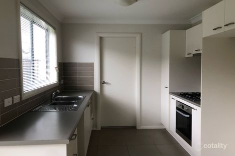 Property photo of 26 Eleanor Drive Glenfield NSW 2167