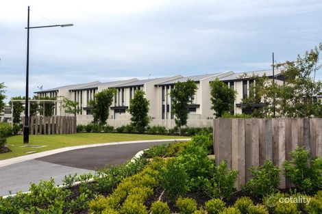 Property photo of 8/126 Marina Quays Boulevard Hope Island QLD 4212