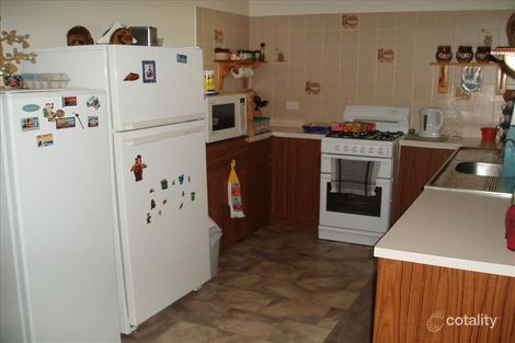 Property photo of 25 California Avenue Craigmore SA 5114