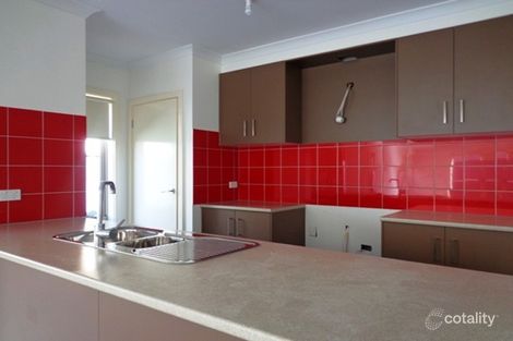 Property photo of 42 Felix Way Tarneit VIC 3029