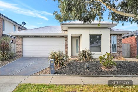 Property photo of 78 Solitude Crescent Point Cook VIC 3030