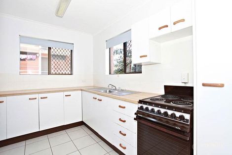 Property photo of 2/13 Meredith Street Redcliffe QLD 4020