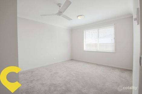 Property photo of 30 Cummings Circuit Willow Vale QLD 4209