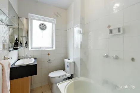 Property photo of 4/32 Crimea Street St Kilda VIC 3182