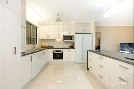Property photo of 82 James Circuit Woodroffe NT 0830