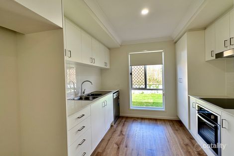 Property photo of 2/13 Eileen Court Logan Reserve QLD 4133